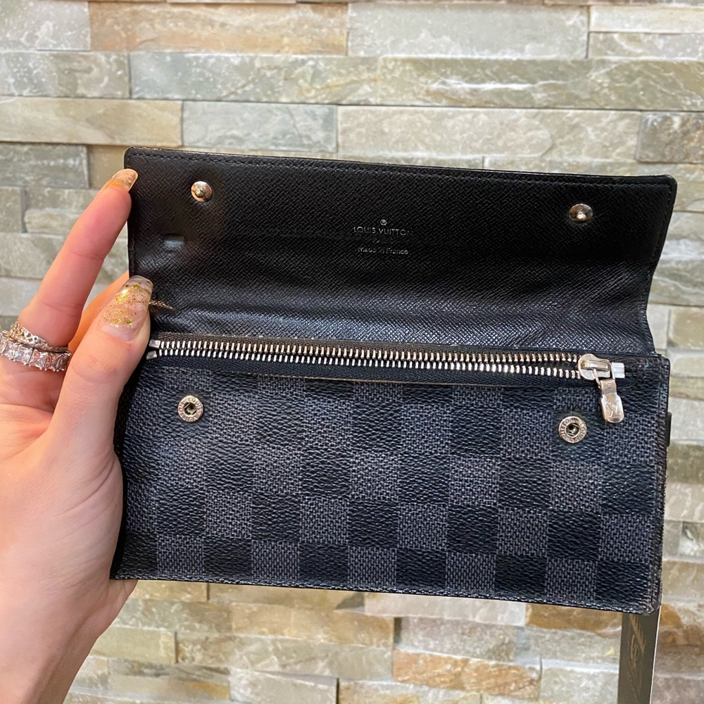 Louis Vuitton Graphite Accordion Wallet - Picture 5 of 12